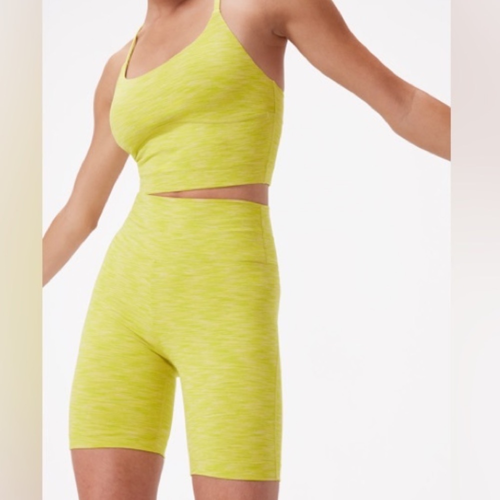 NWOT Outdoor Voices Freeform 7” Shorts and Top Set in Lime